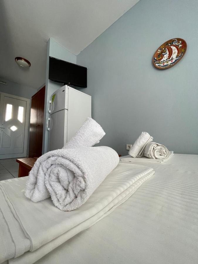 Artemis Hotel Apartments เกราโมตี ภายนอก รูปภาพ