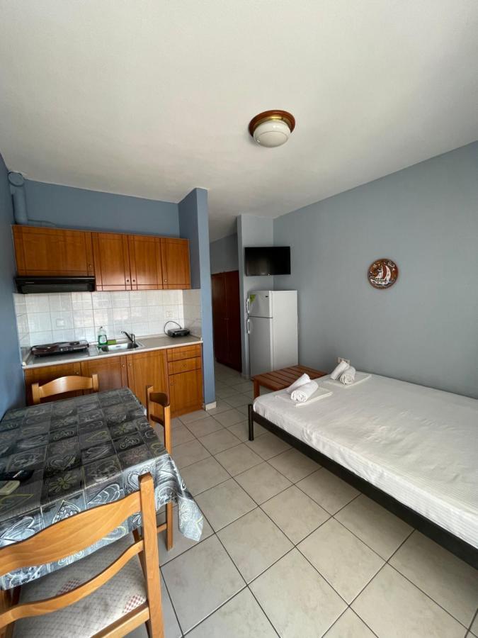 Artemis Hotel Apartments เกราโมตี ภายนอก รูปภาพ