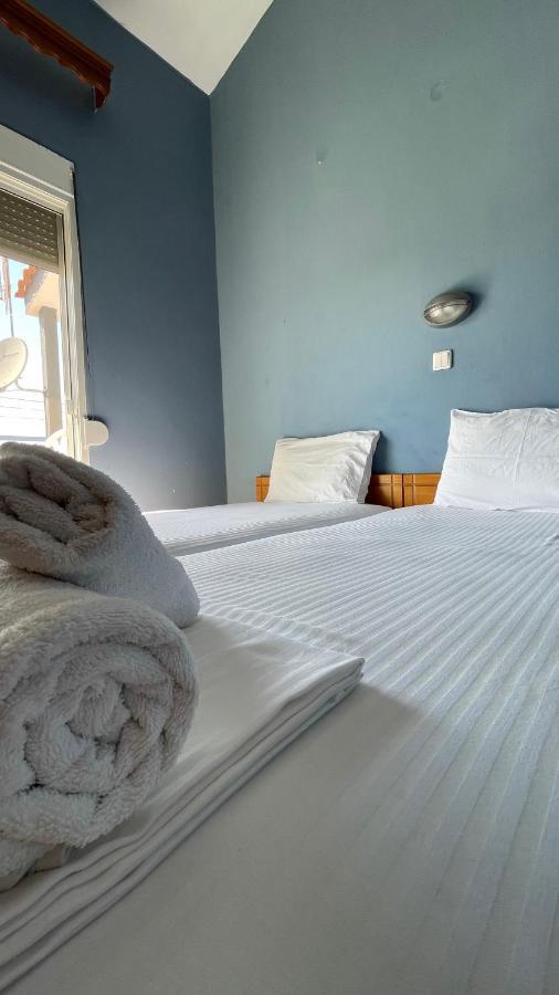 Artemis Hotel Apartments เกราโมตี ภายนอก รูปภาพ